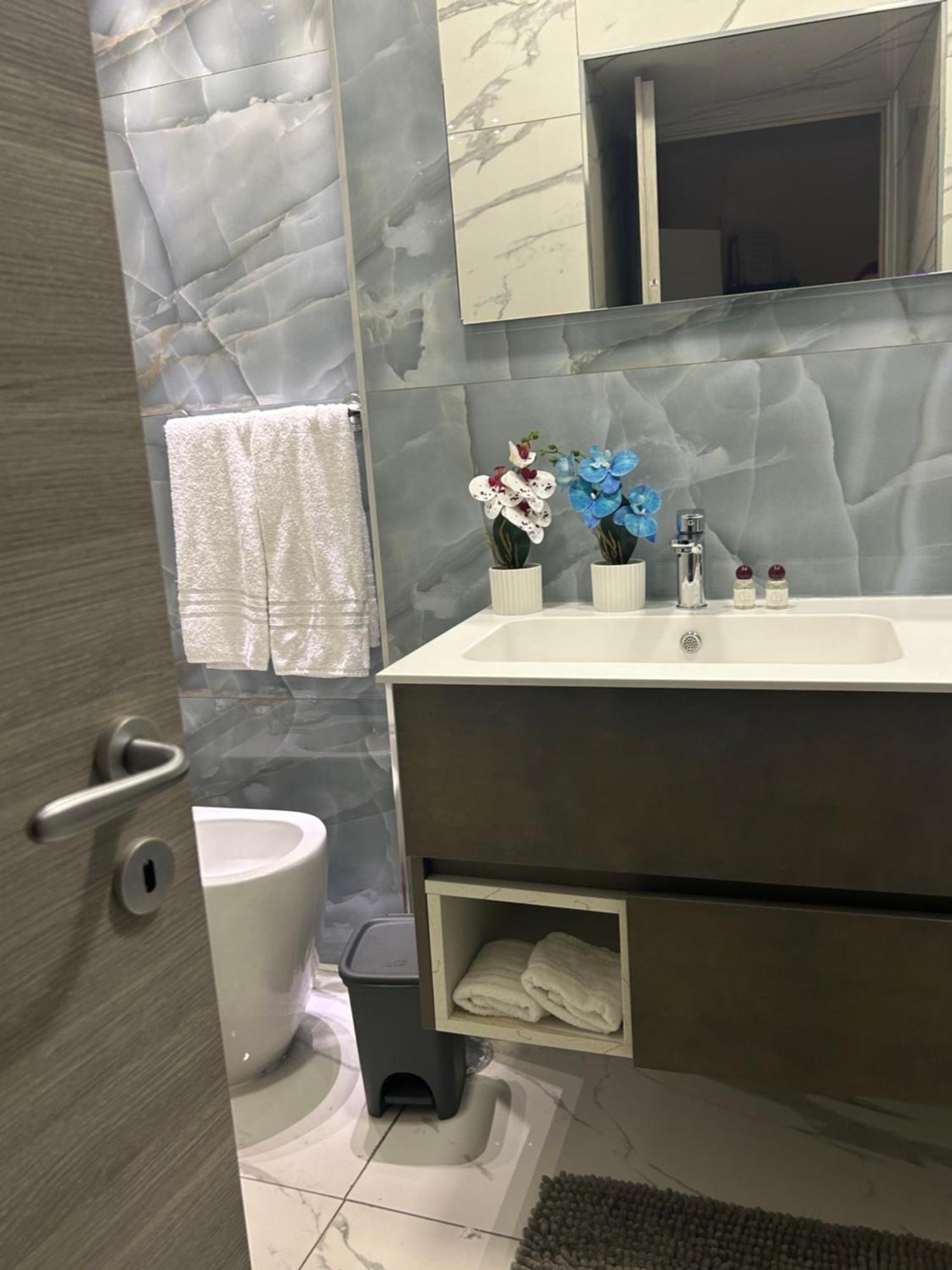 Bed and Breakfast C3 Luxury Neapol Zewnętrze zdjęcie